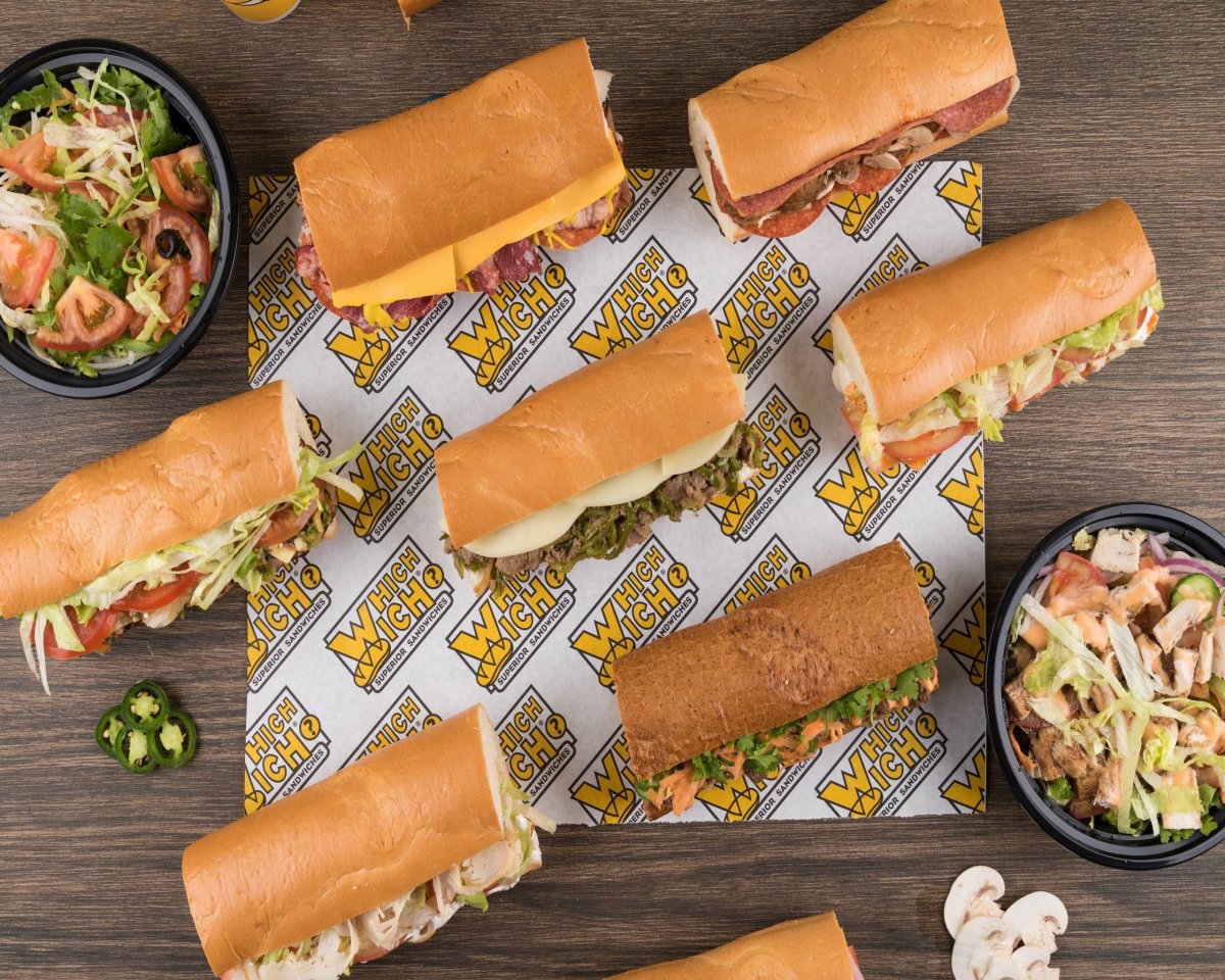 مطعم ويتش وتش which wich (السعر +المنيو +العنوان)