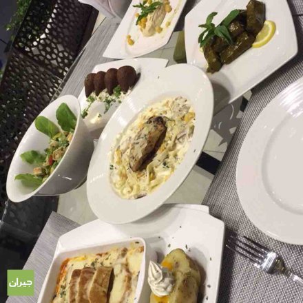 مطعم حدائق فينا