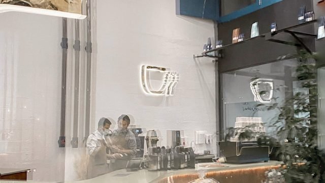 محمصة هجين Hjeen Roaster (الأسعار + المنيو + الموقع )