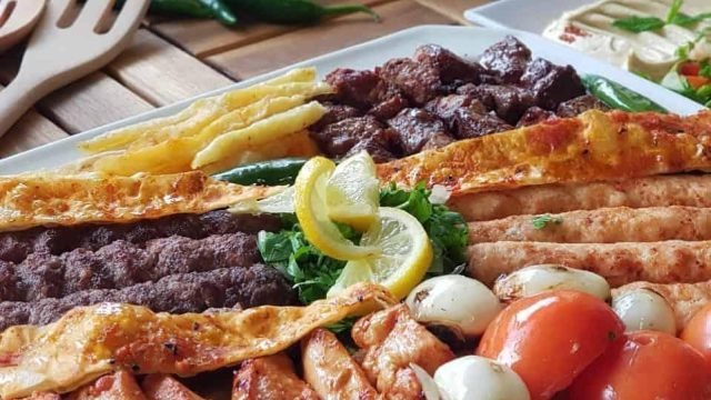 افضل مطاعم مشويات شرق الرياض ( الأسعار+ المنيو + الموقع)