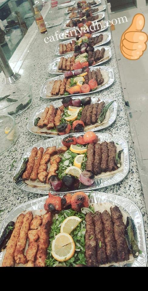مطعم عيون القصر للمشويات