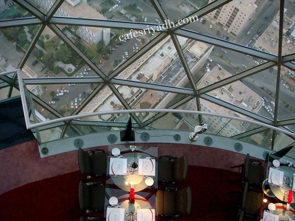 برج الفيصليه ( مطاعم + كافيهات + فنادق + تفاصيل )