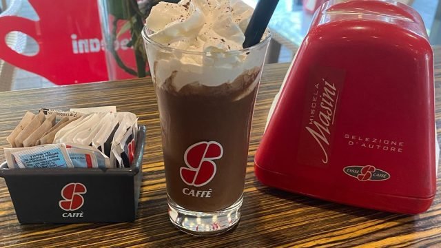 ميو كافيه Mio Caffe (الأسعار+ المنيو+ الموقع)
