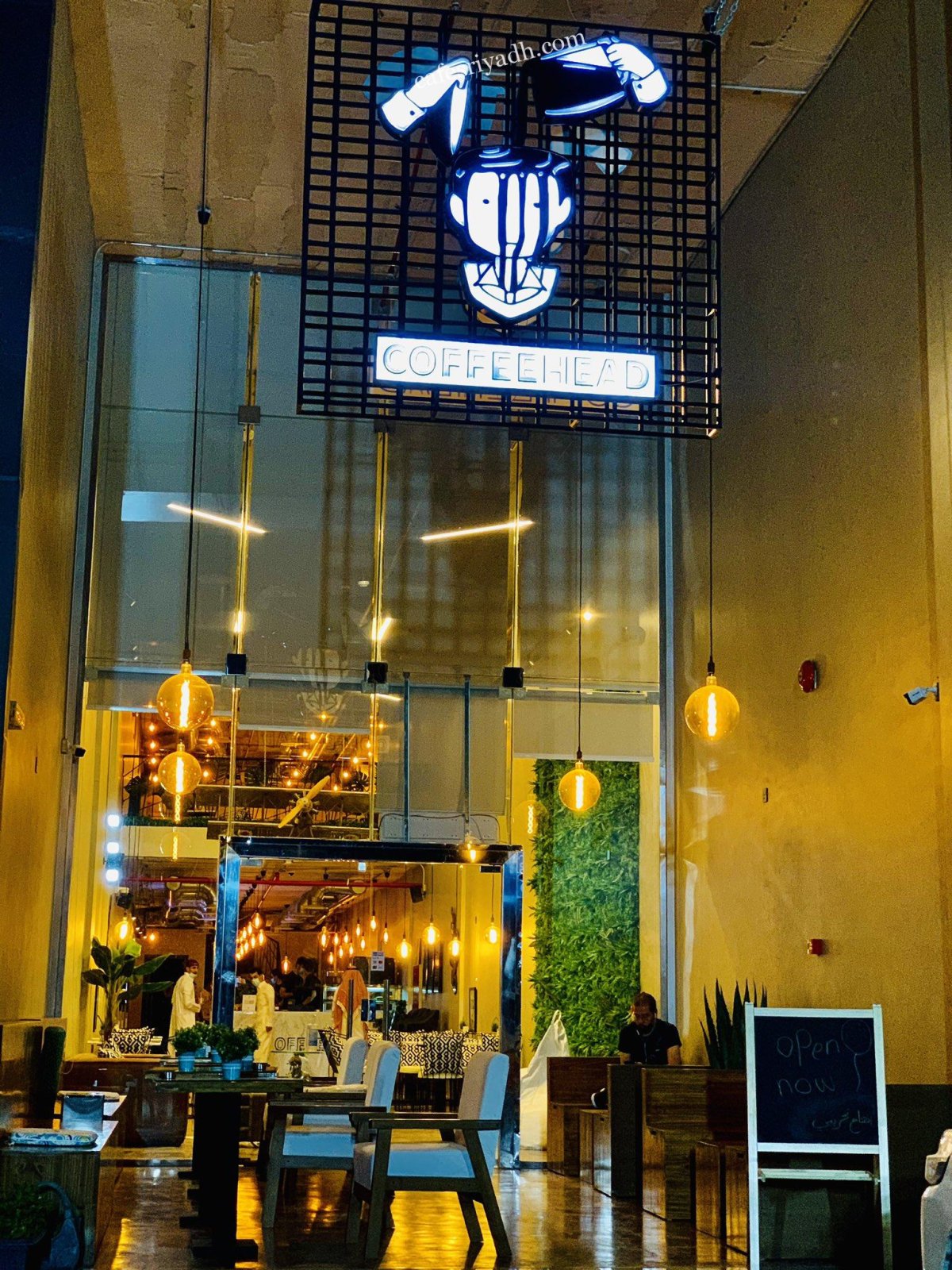 كوفي هّيد CoffeeHead بالرياض (الأسعار+ المنيو+ الموقع)