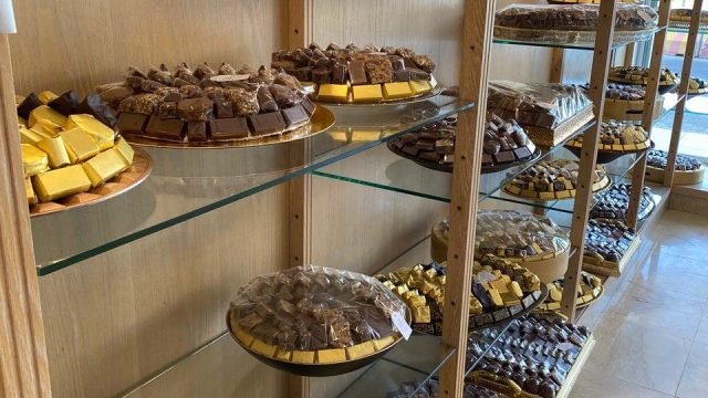 شوكلاته الوليمة بالرياض (الأسعار+ المنيو+ الموقع)