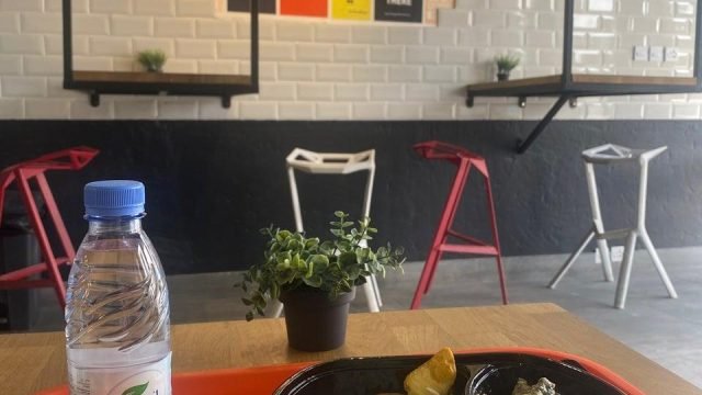 مطعم Six Pack بالرياض (الأسعار+ المنيو+ الموقع)