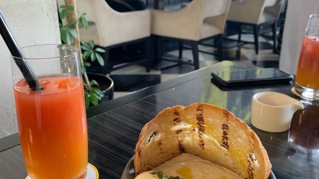 مطعم يالو yello بالرياض (الأسعار+ المنيو+ الموقع)