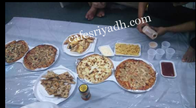 مطعم فطائر الغدير 