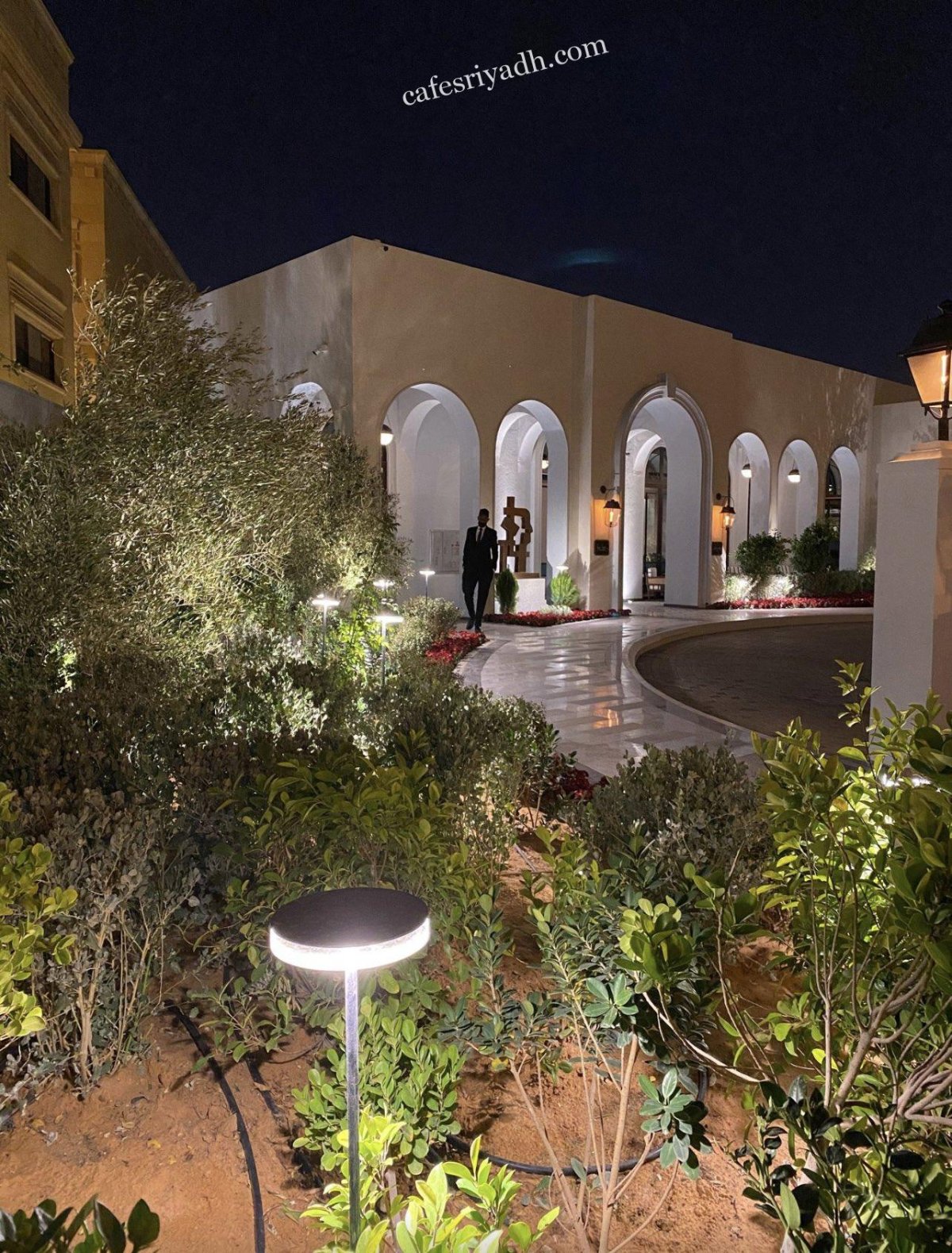مطعم سنيور ساسي الرياض (الأسعار+ المنيو+ الموقع)