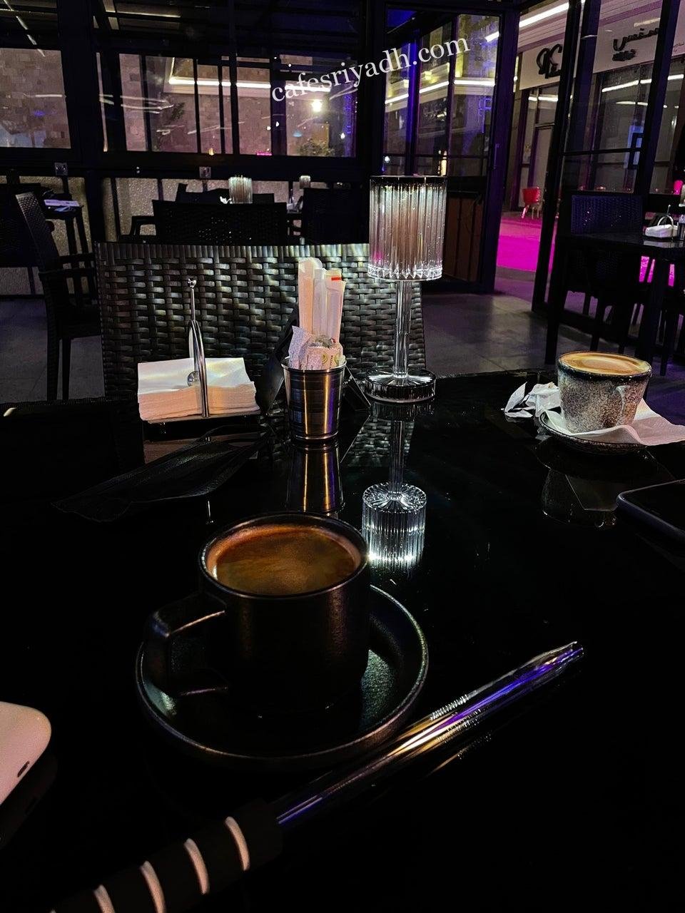 ماجيك لاونج بالرياض