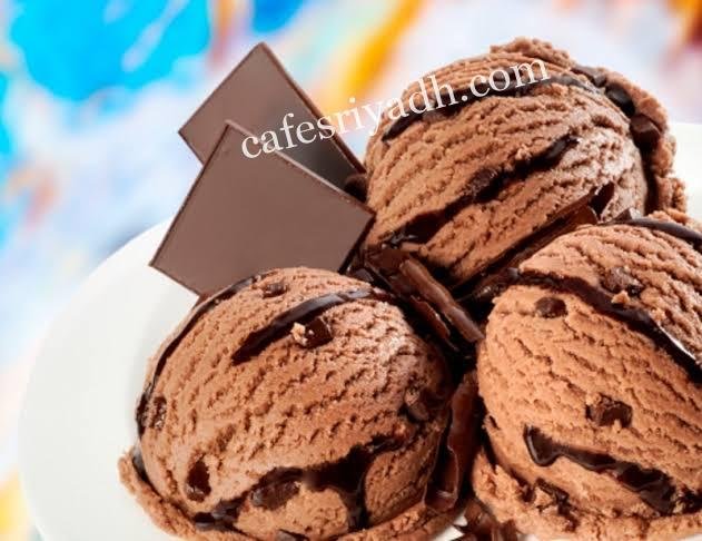 كوفي ايس كريم توت 