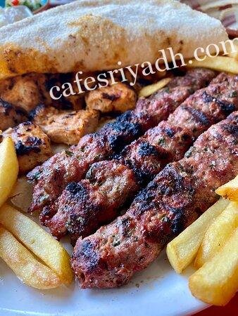 مطعم ليالي نجد ثادق ( الاسعار + المنيو + الموقع )