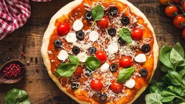 مطعم دومينوز المزاحمية (الأسعار + المنيو + الموقع )