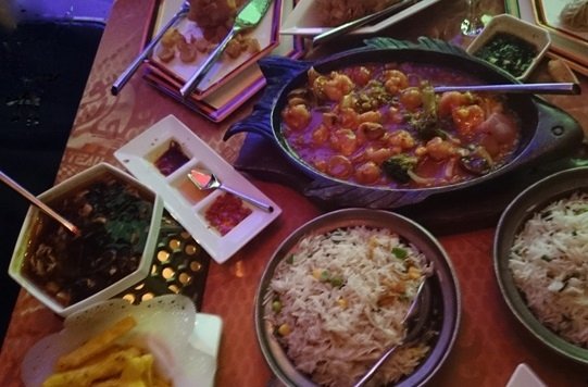 مطاعم الرياض مع العاب اطفال