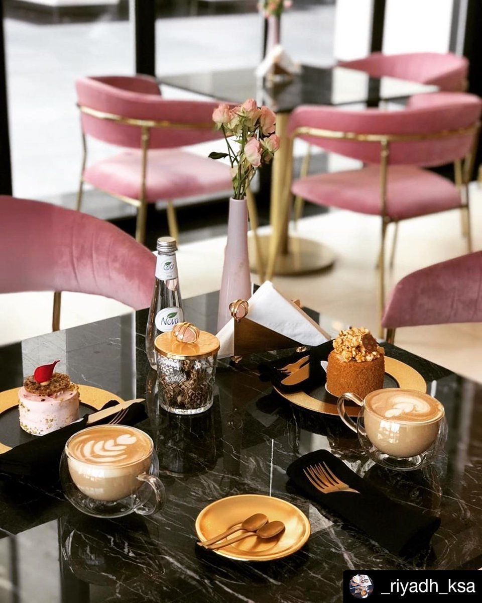 مطاعم مجمع ذا زون الرياض بارك 