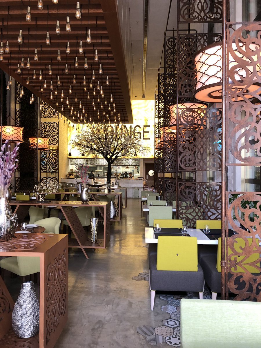 مطعم يولاونج (الأسعار + المنيو + الموقع )
