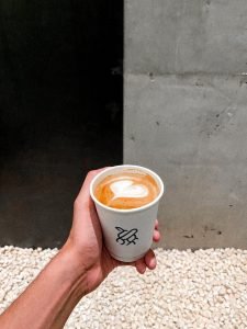 كافيه خطوة جمل