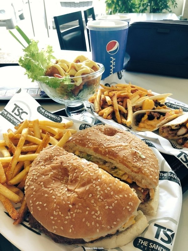 مطعم ذا ساندوتش كومبني