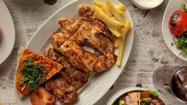 مطعم على البال الرياض (الأسعار + المنيو + الموقع )