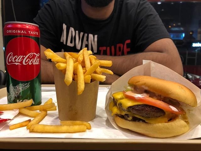 مطعم هلا برجر HALA BURGER