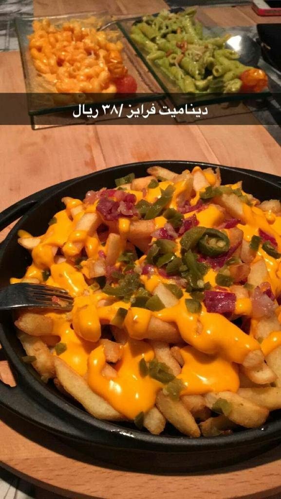 مطاعم على شارع التحلية الرياض