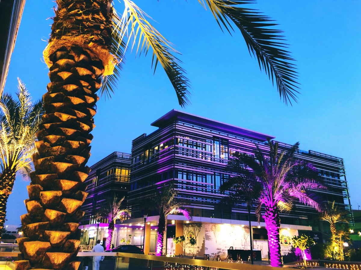 مطاعم عود سكوير الرياض ( الأسعار+ المنيو+ الموقع)