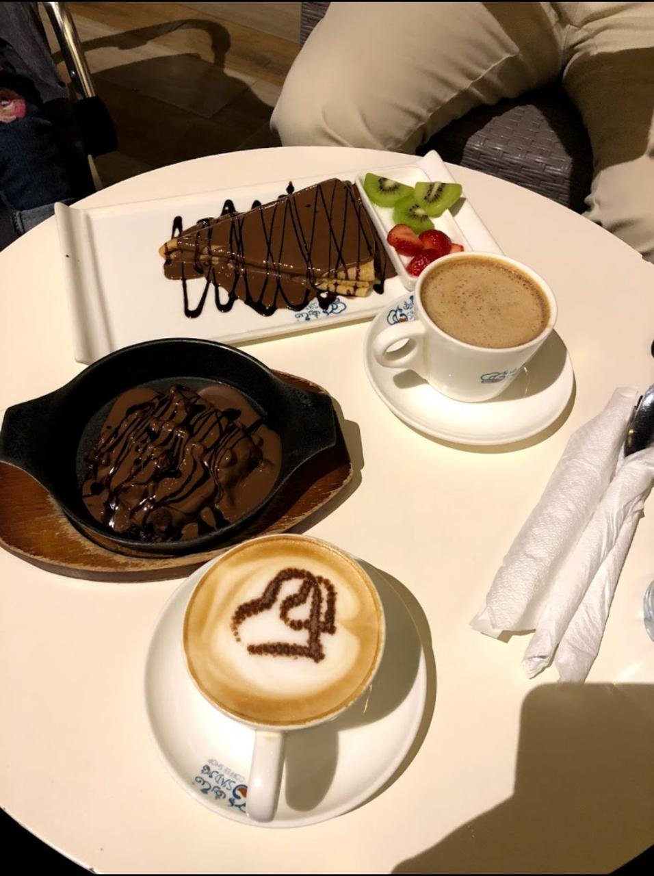 صادق كافيه