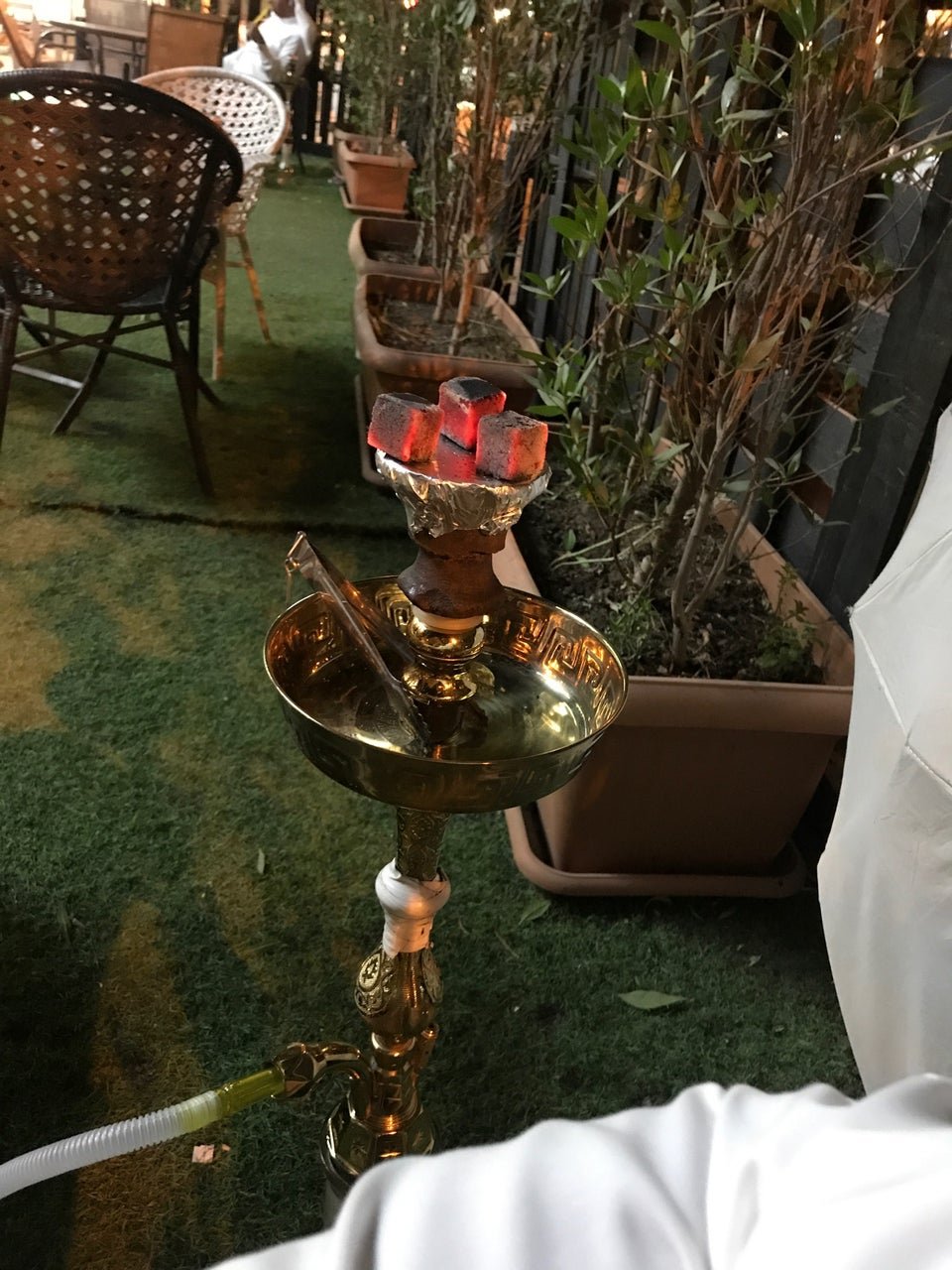 افضل مقاهي الرياض فيها شيشه