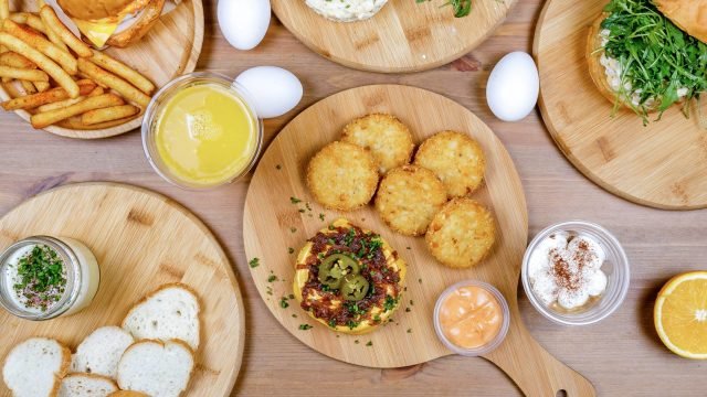 مطاعم فطور شرق الرياض (الأسعار + المنيو + الموقع )