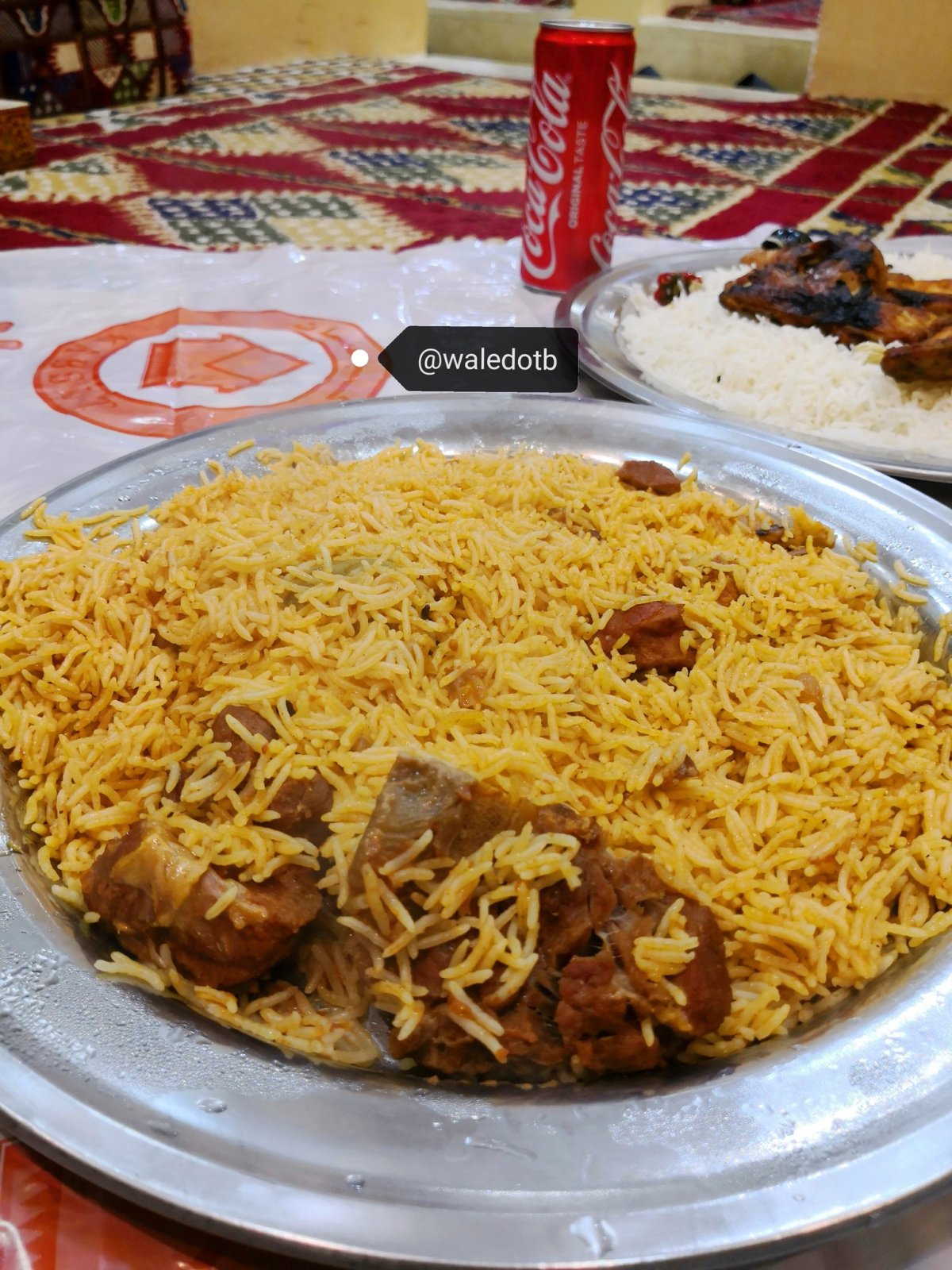 مطعم مضغوط نورة