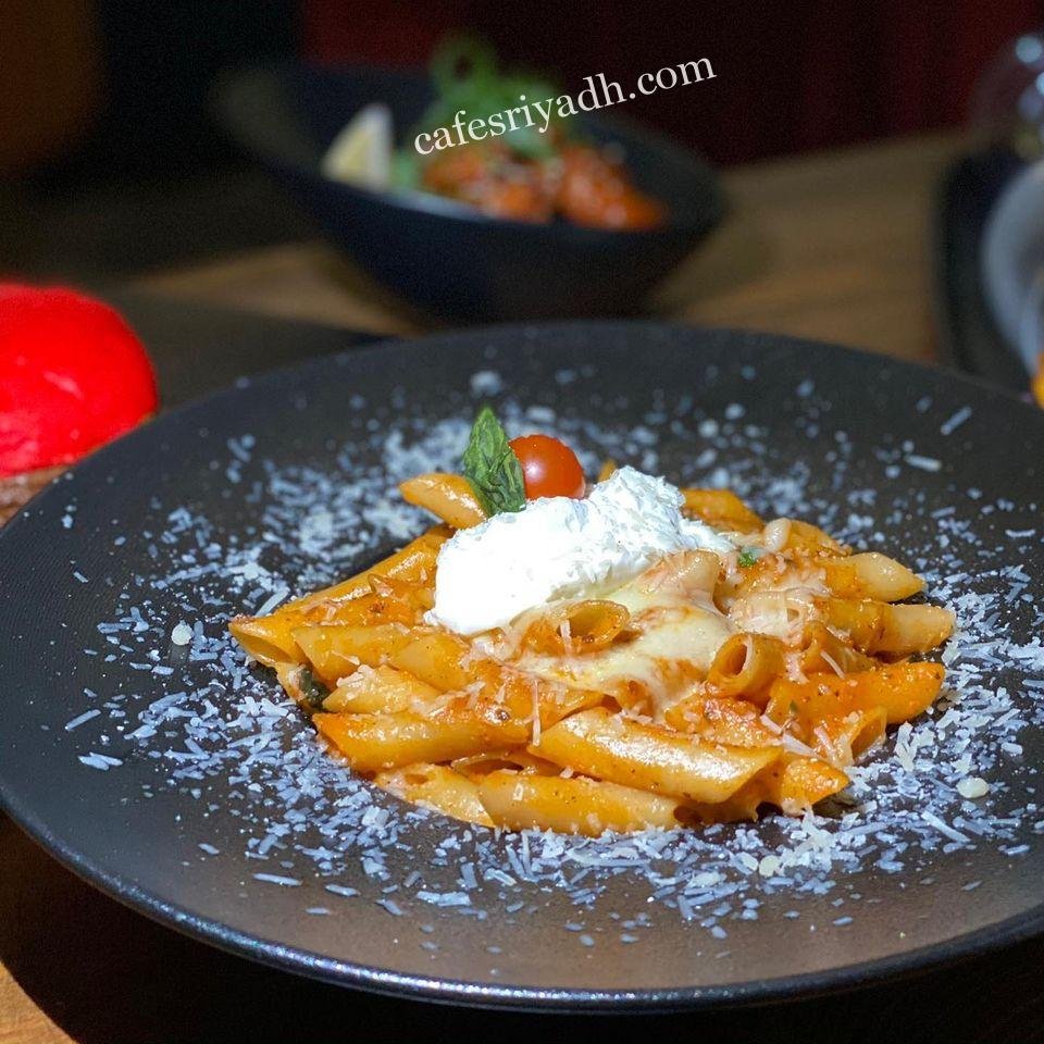 مطعم بيدوز لاونج