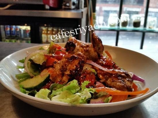 مطعم ذا آرتس كلوب من مطاعم فعالية أوايسس الرياض