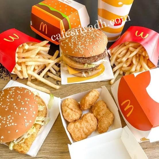 مطاعم الخرج للوجبات السريعه