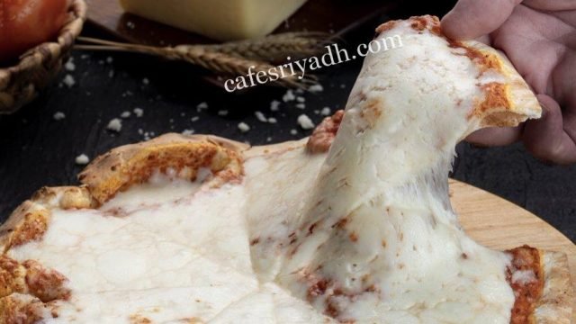 مطعم فرن خمسمية بالرياض (الأسعار+ المنيو+ الموقع)