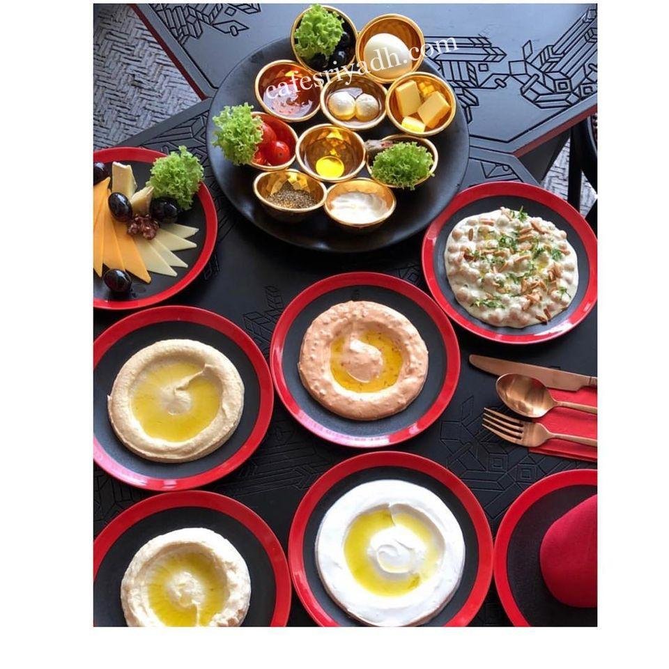 مطعم ميتا فور بالرياض