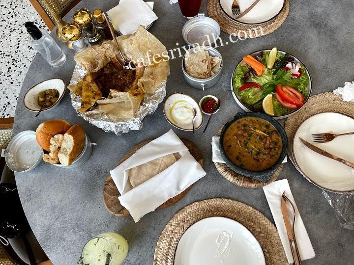 ارقي مطاعم شارع الأمير عبدالعزيز بن مساعد بن جلوي