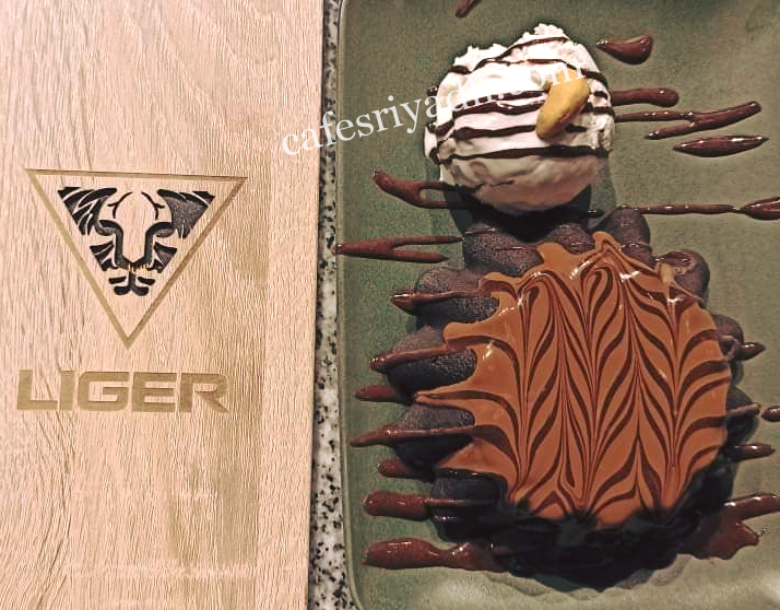 كافيه لايقر LIGER