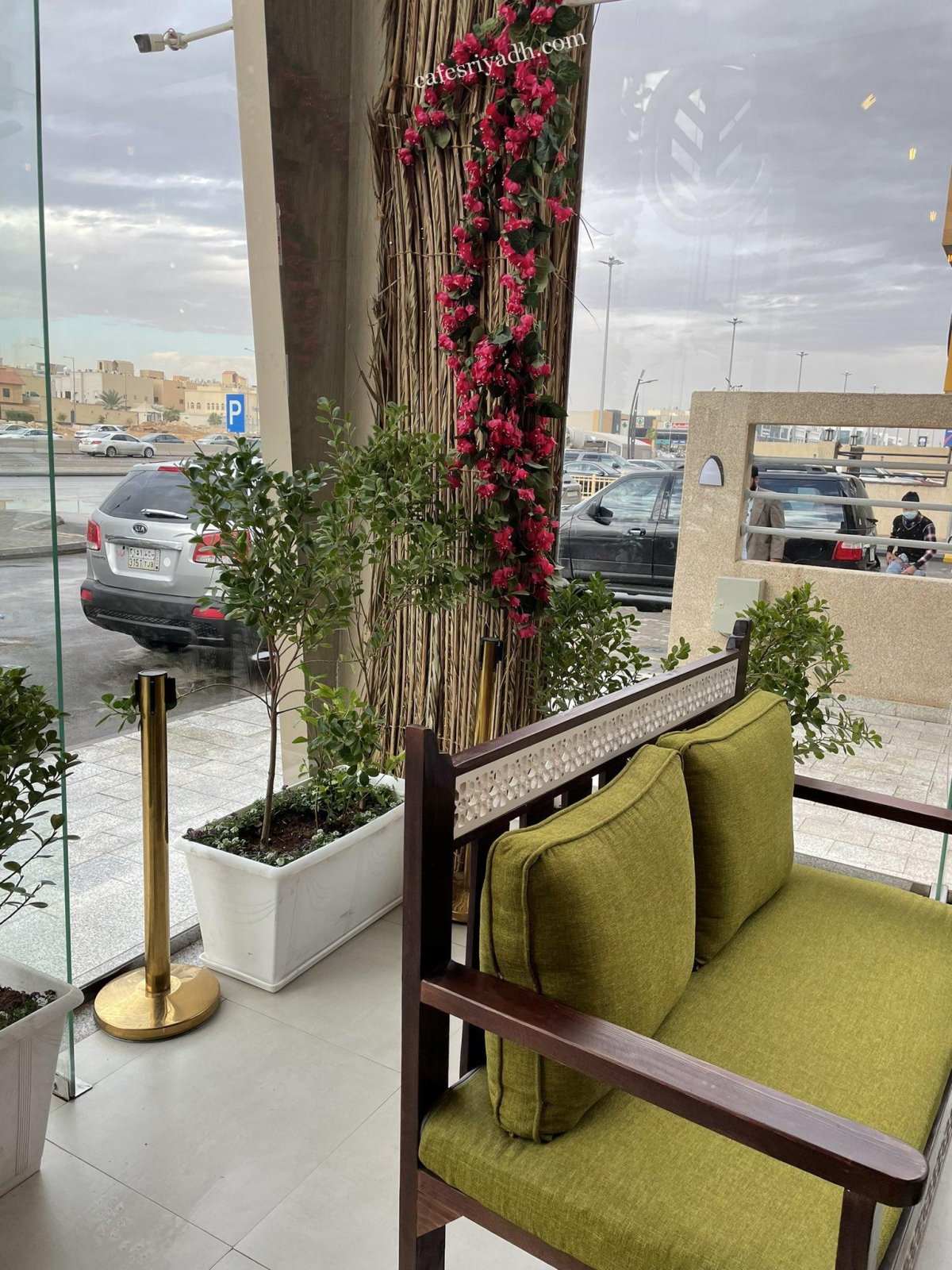 مطعم زبده الرياض (الأسعار+ المنيو+ الموقع)