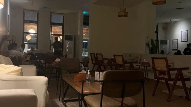 بلاك سكاي لاونج الرياض (الأسعار + المنيو + الموقع )