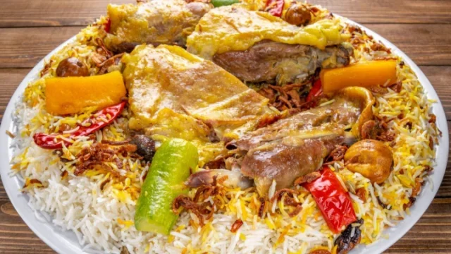 ركن رواد المندي المزاحمية (الأسعار+ المنيو+ الموقع)