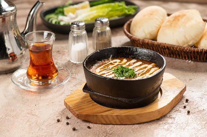 مطعم دكة حارتنا بالرياض
