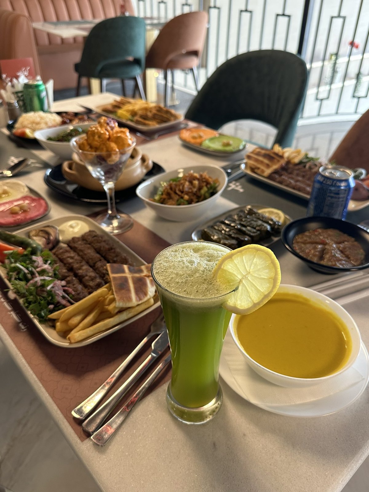 مطعم فيه بارتشن بالرياض