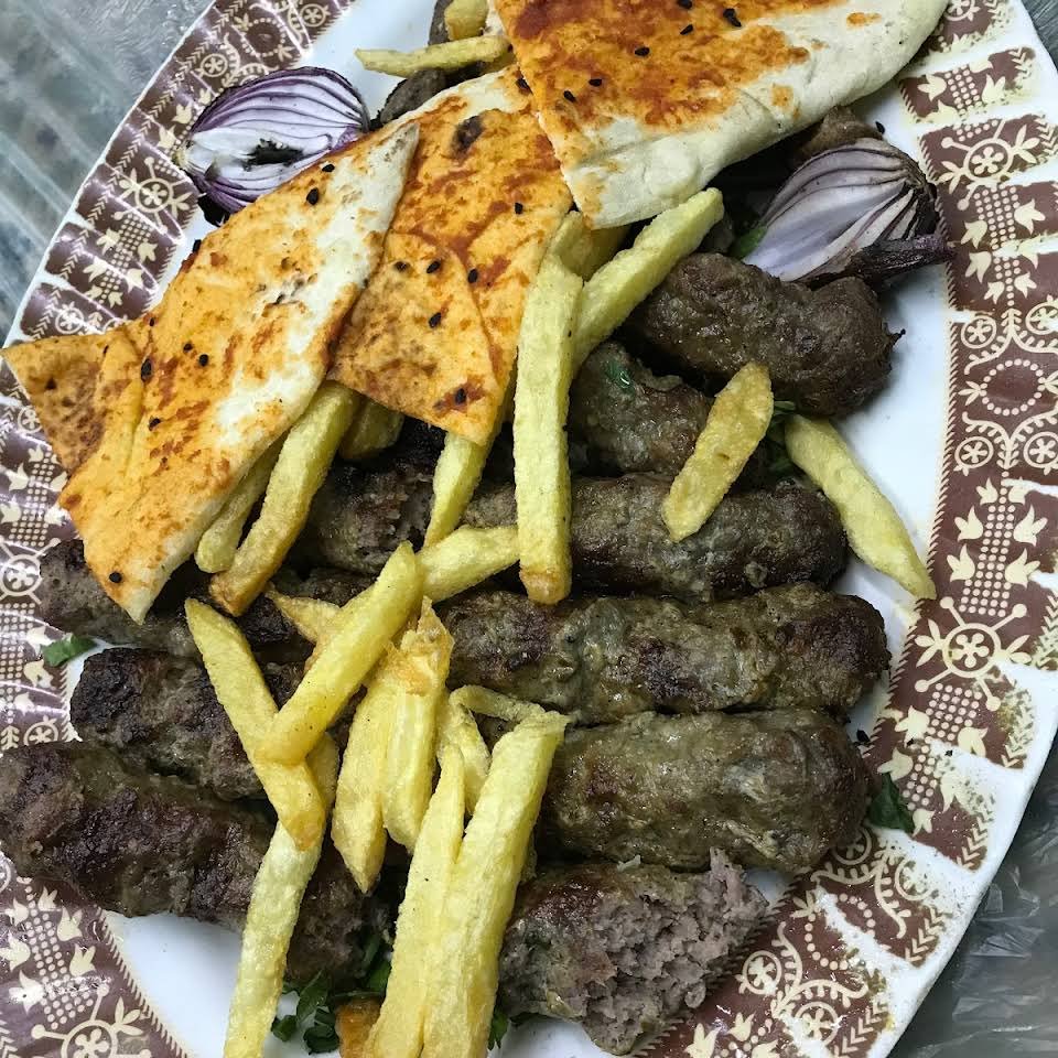 مطعم الغابة الشامية وادي الدواسر (الأسعار+ المنيو+ الموقع)