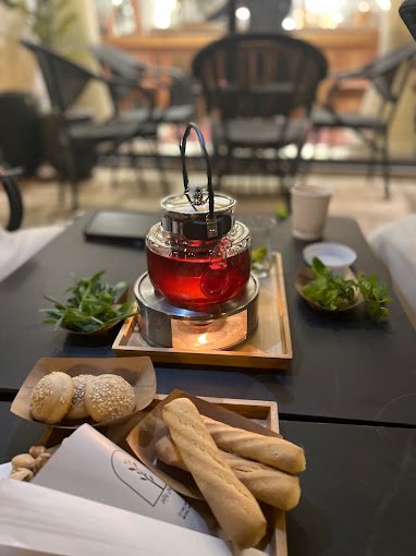 شاي والم الرياض