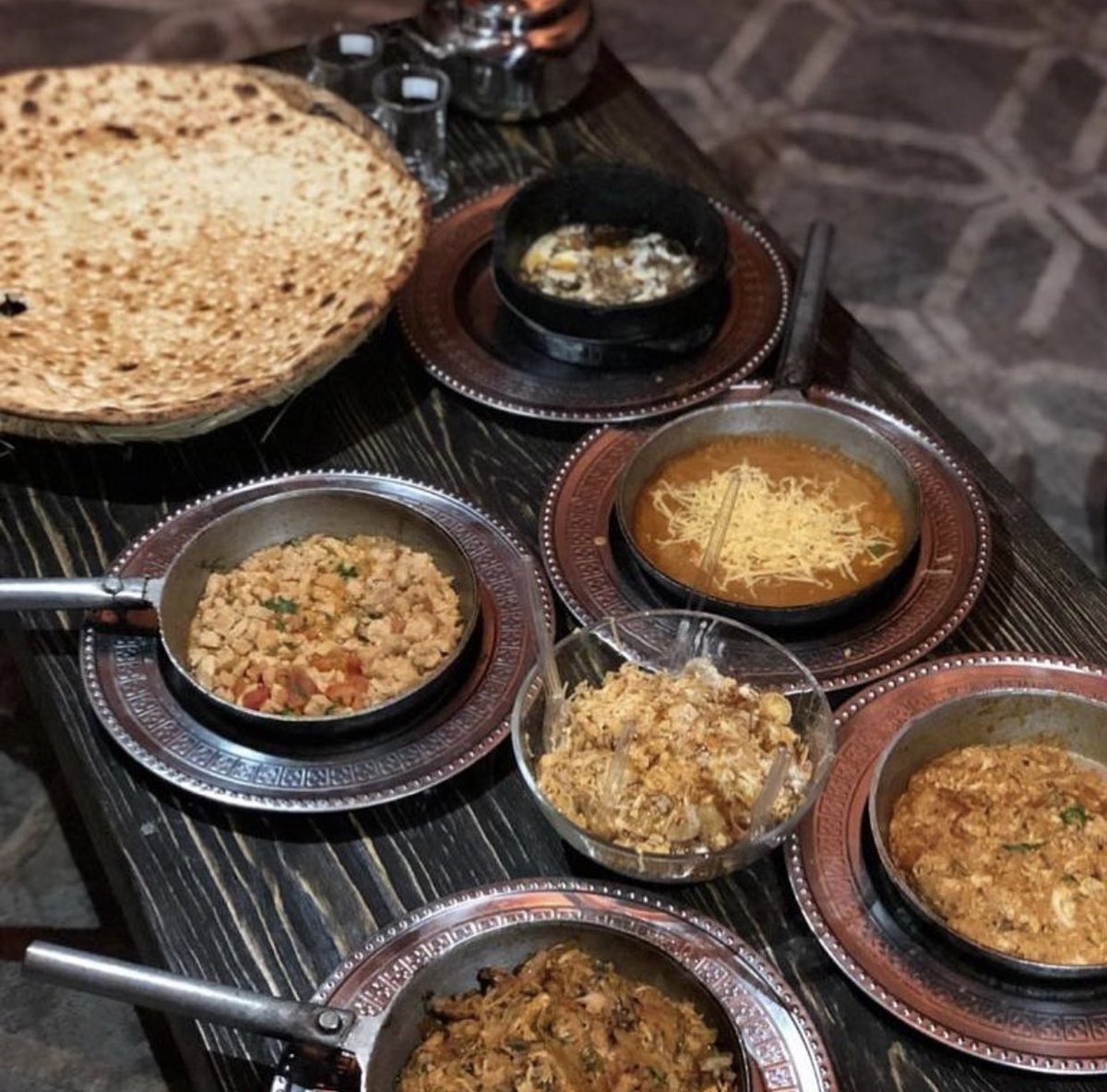 افضل 10 مطاعم شارع الأمير عبدالعزيز بن مساعد بن جلوي