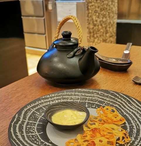 أطباق مطعم لوتس