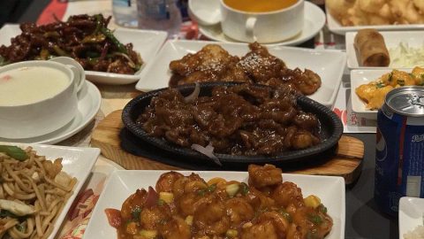 مطاعم على طريق الملك فهد بالرياض ( الأسعار + المنيو + الموقع )