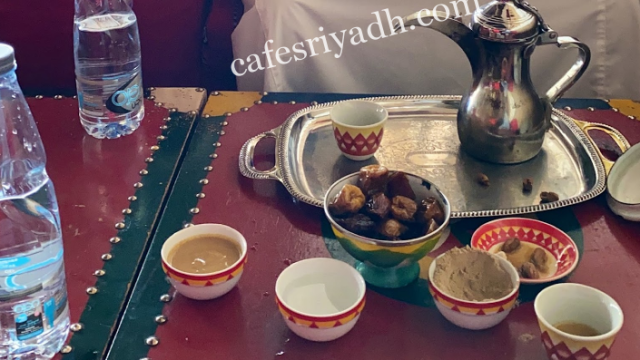 مقهى قديمك نديمك الرياض ( الأسعار+ المنيو+ الموقع )