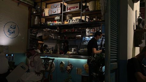 مقهى السبعينات بالرياض (الأسعار+ المنيو+ الموقع)