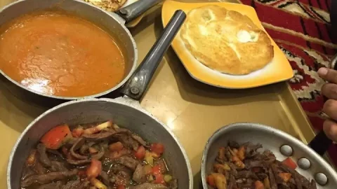 مطعم ومطبخ وليمة السلطان الدرعية (الأسعار+ المنيو+ الموقع)